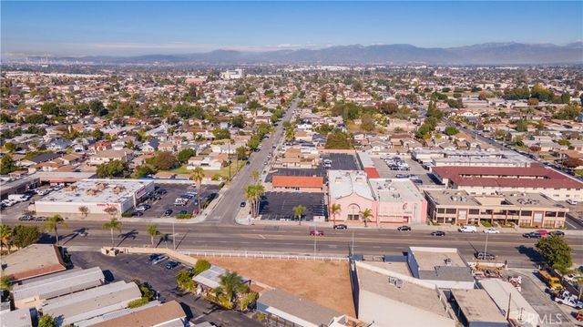 9548 Alondra Boulevard, Bellflower, CA 90706