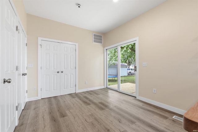 323 N Main Street, Tipton, IN 46072