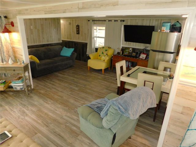 37320 8TH AVENUE, Zephyrhills, FL 33542