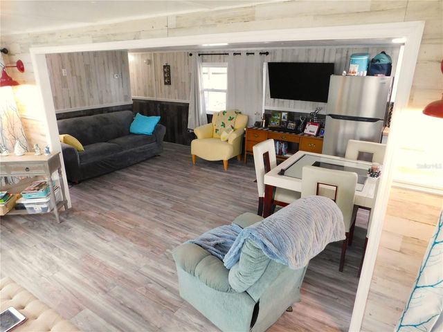 37320 8TH AVENUE, Zephyrhills, FL 33542