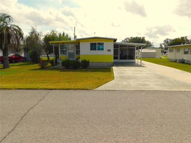 37320 8TH AVENUE, Zephyrhills, FL 33542