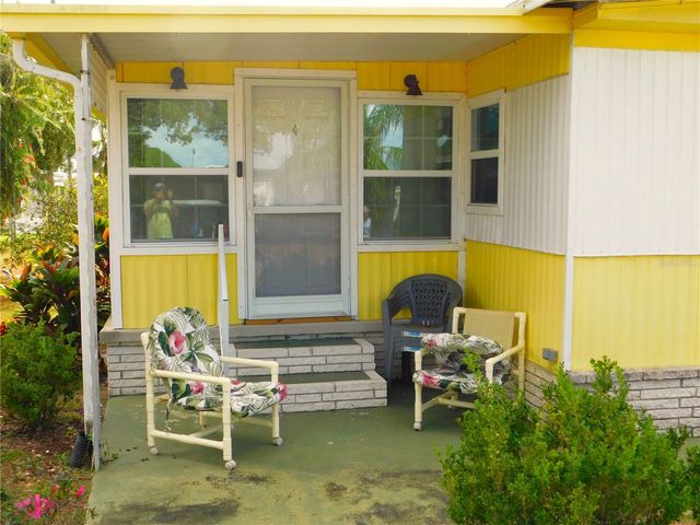 37320 8TH AVENUE, Zephyrhills, FL 33542