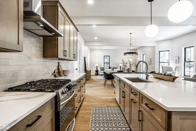 3868 N Park Avenue, Indianapolis, IN 46205