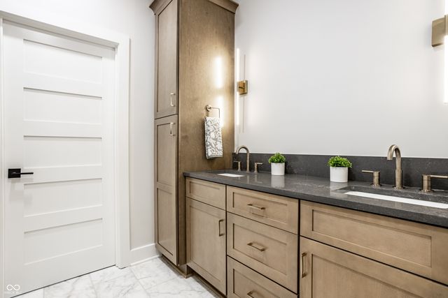 3868 N Park Avenue, Indianapolis, IN 46205