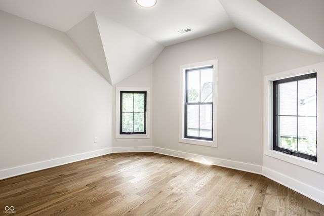 3868 N Park Avenue, Indianapolis, IN 46205