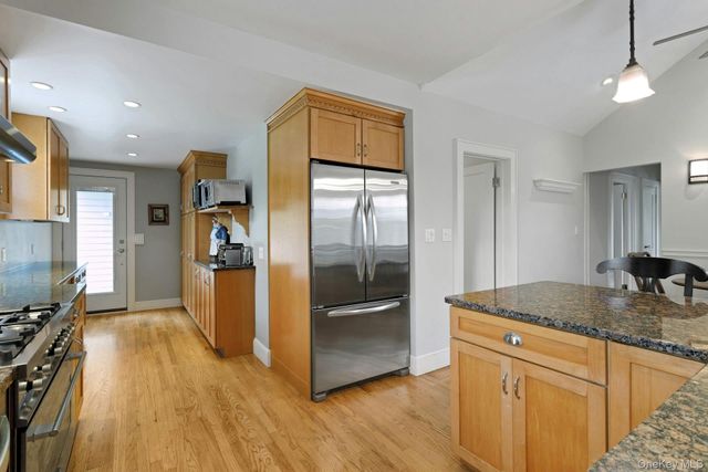 31 Spring Street S, South Salem, NY 10590
