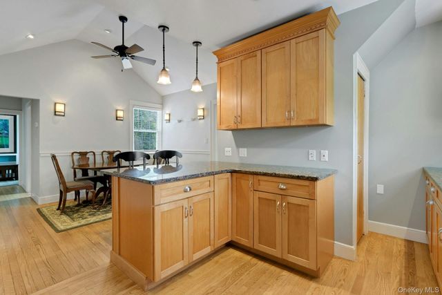 31 Spring Street S, South Salem, NY 10590