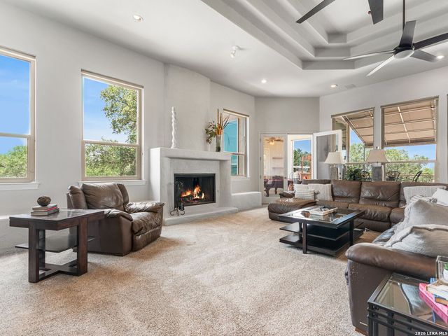 31360 WILD OAK HL, Fair Oaks Ranch, TX 78015