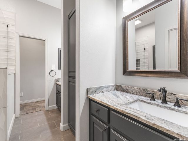 31360 WILD OAK HL, Fair Oaks Ranch, TX 78015