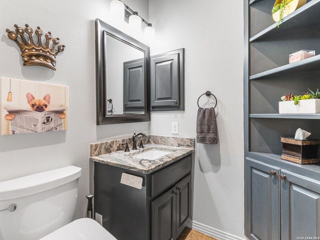 31360 WILD OAK HL, Fair Oaks Ranch, TX 78015