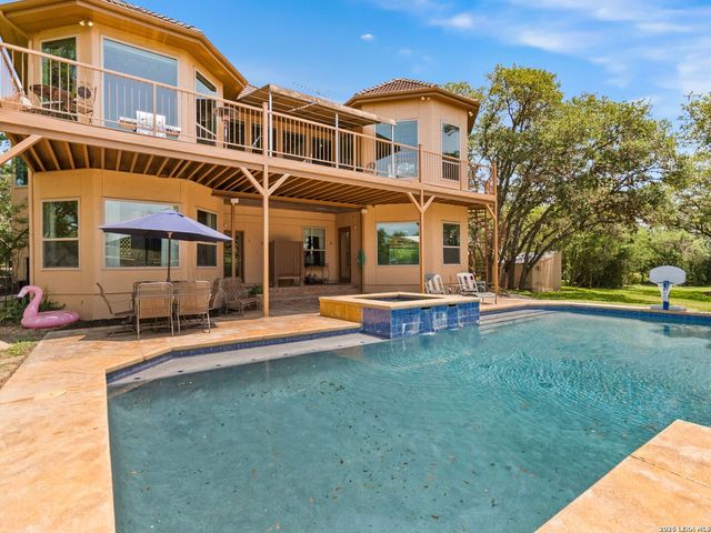 31360 WILD OAK HL, Fair Oaks Ranch, TX 78015