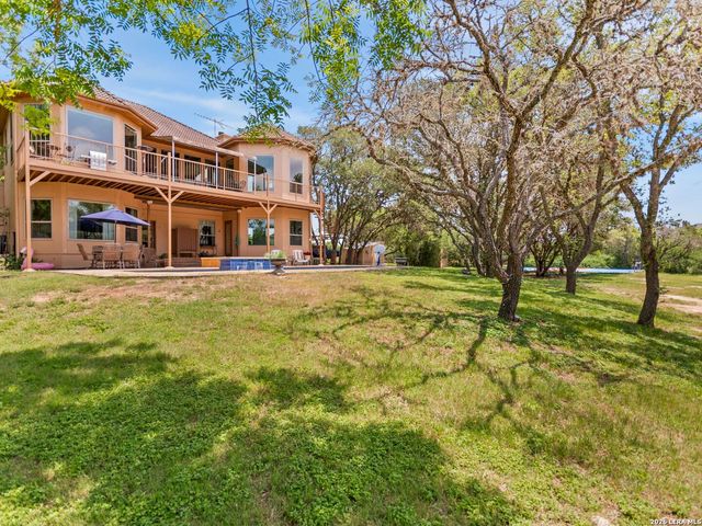31360 WILD OAK HL, Fair Oaks Ranch, TX 78015