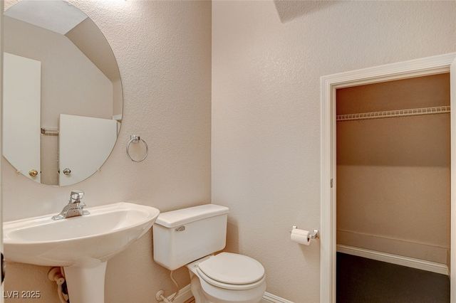 688 Emerald City Ave Avenue, Las Vegas, NV 89183