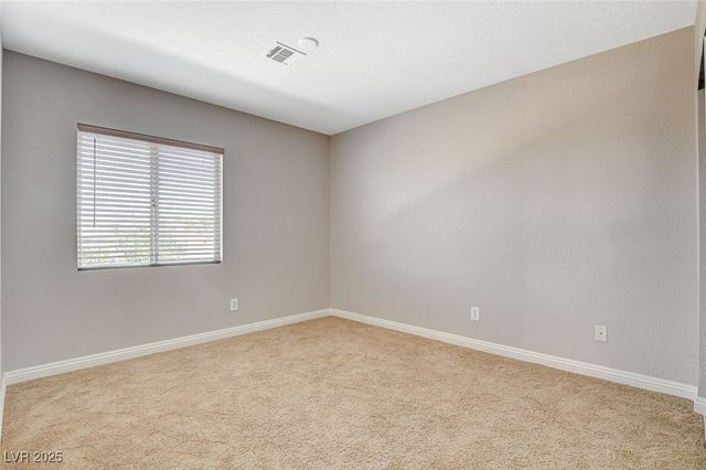 688 Emerald City Ave Avenue, Las Vegas, NV 89183