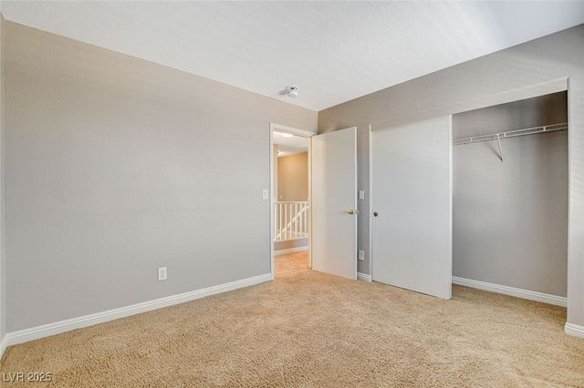 688 Emerald City Ave Avenue, Las Vegas, NV 89183