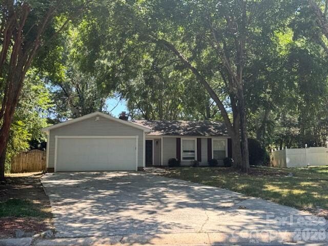 11515 Five Cedars Road, Charlotte, NC 28226