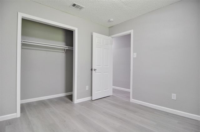 5909 Whittlesey Road, Fort Worth, TX 76119