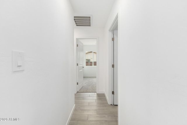 200 Gompers Circle, Morristown, AZ 85342