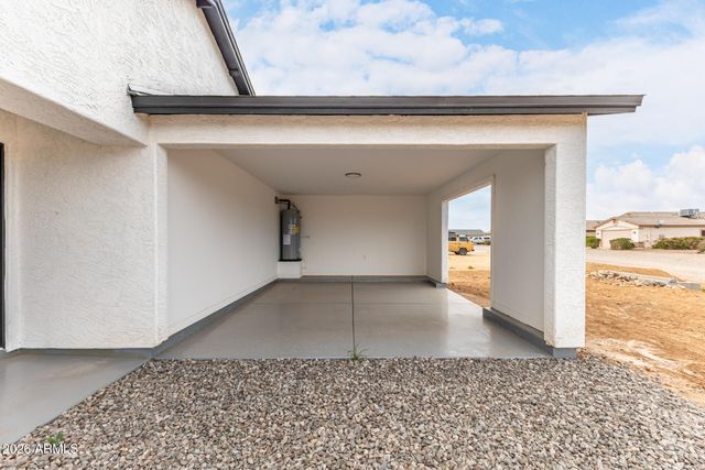 200 Gompers Circle, Morristown, AZ 85342
