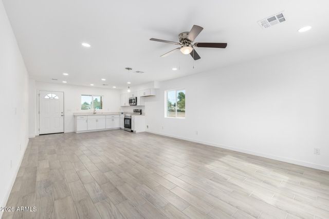 200 Gompers Circle, Morristown, AZ 85342