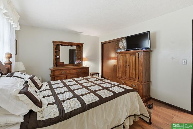 2608 Gindy Drive, Bellevue, NE 68147