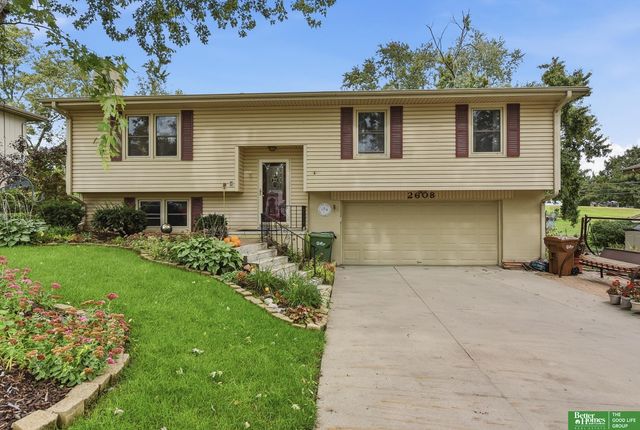 2608 Gindy Drive, Bellevue, NE 68147
