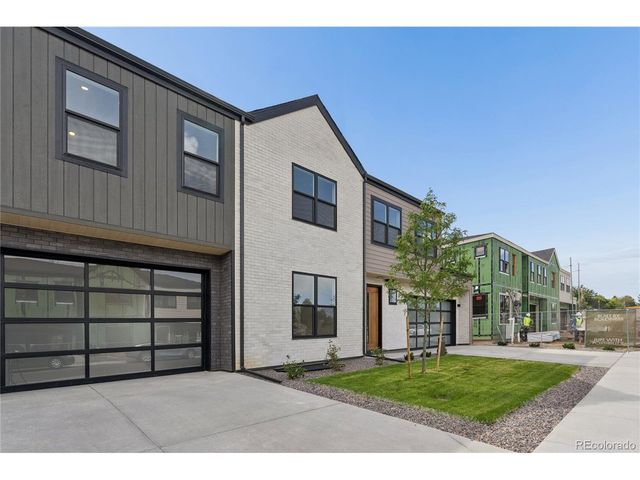 6416 Quitman Ct, Arvada, CO 80003