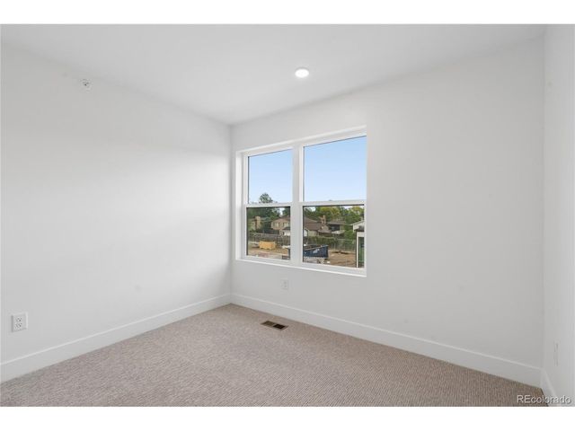 6416 Quitman Ct, Arvada, CO 80003