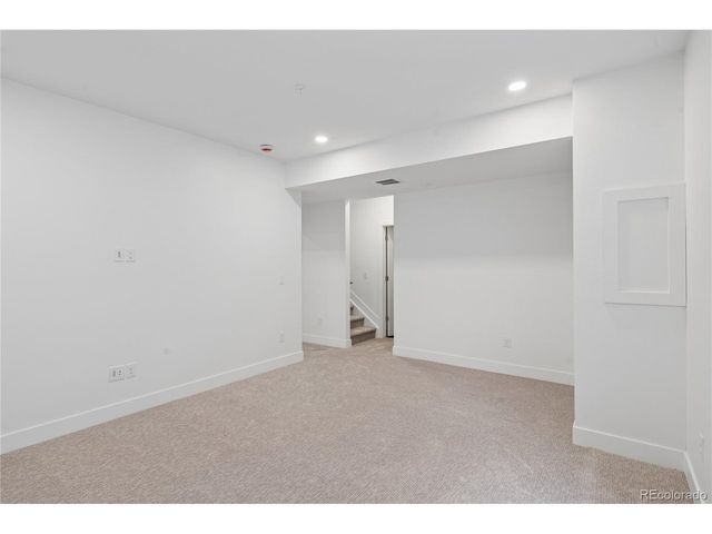 6416 Quitman Ct, Arvada, CO 80003