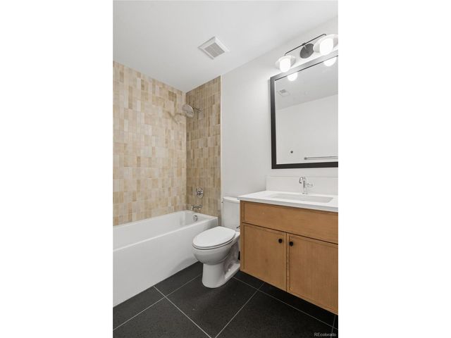6416 Quitman Ct, Arvada, CO 80003