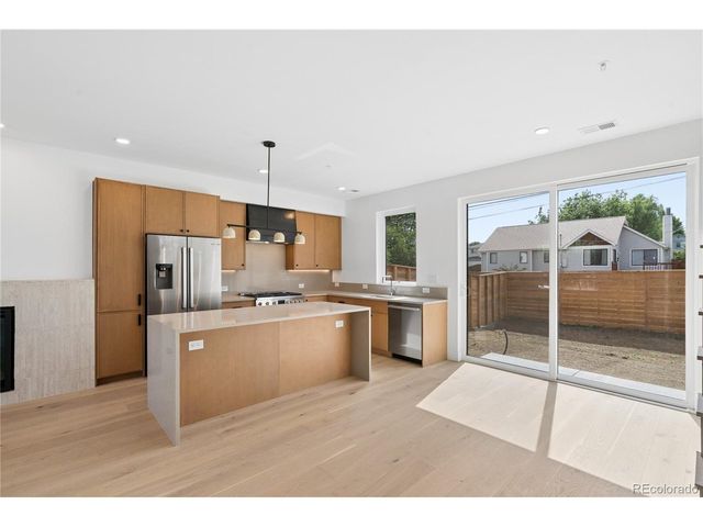 6416 Quitman Ct, Arvada, CO 80003