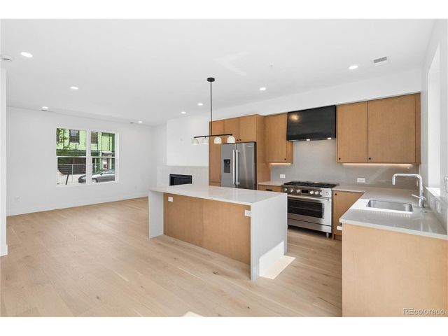 6416 Quitman Ct, Arvada, CO 80003