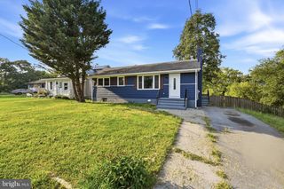 124 DINKLE DR, Winchester, VA 22601