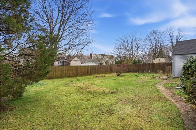 251 West Shore Road, Warwick, RI 02889