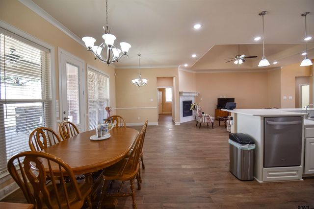 2222 Rana Park, Flint, TX 75762