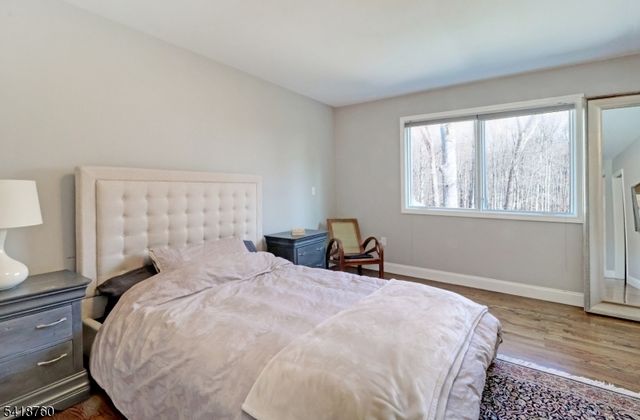 50 Bennington Rd, Livingston Twp., NJ 07039