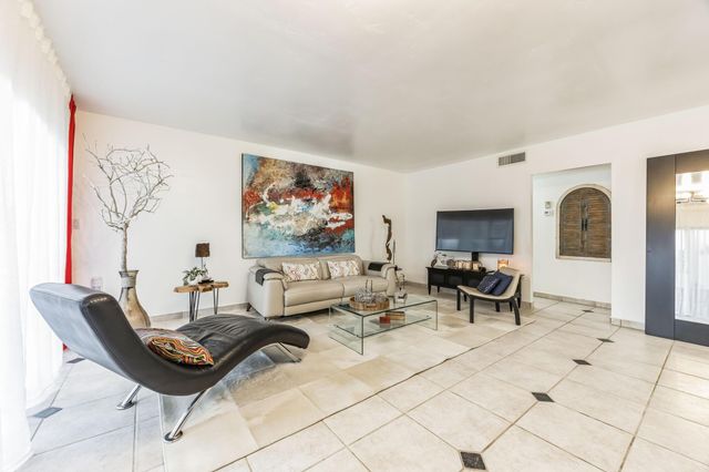 7 Greenway Village 102 N 102, Royal Palm Beach, FL 33411