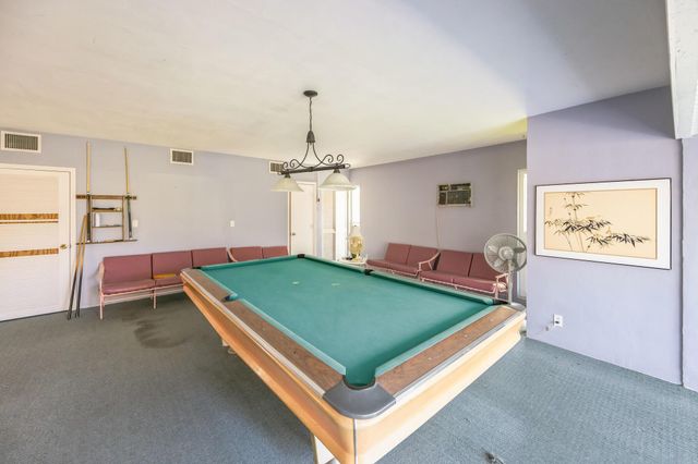 7 Greenway Village 102 N 102, Royal Palm Beach, FL 33411