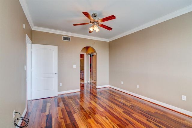 2299 Lone Star Drive 446, Sugar Land, TX 77479