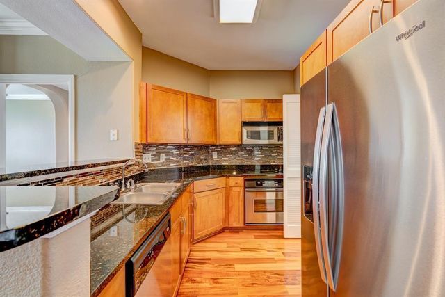 2299 Lone Star Drive 446, Sugar Land, TX 77479