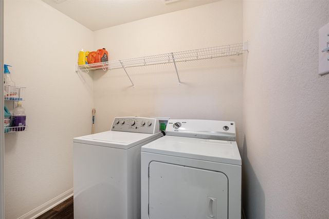 297 Koontz LOOP, Jarrell, TX 76537