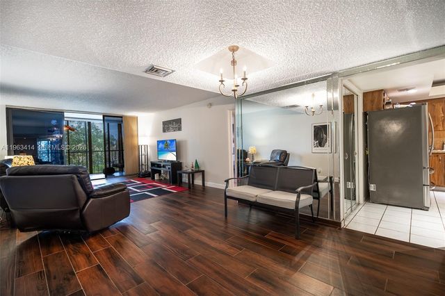 16475 Golf Club Road 307, Weston, FL 33326