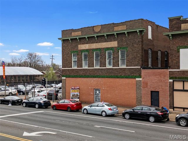 4902 Natural Bridge Avenue, St Louis, MO 63115