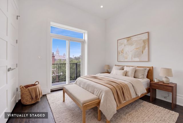 1404 W Chicago Avenue 4, Chicago, IL 60642