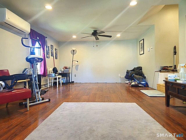 160 Stonecrest Drive, Bristol, CT 06010