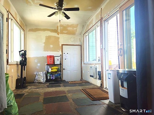 160 Stonecrest Drive, Bristol, CT 06010