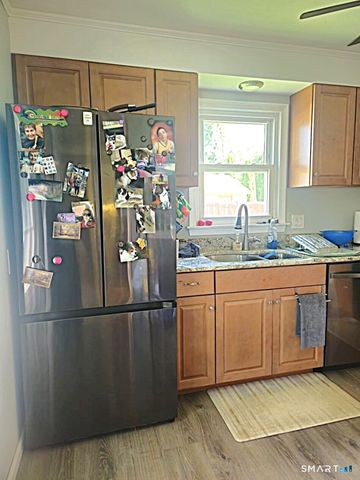 160 Stonecrest Drive, Bristol, CT 06010