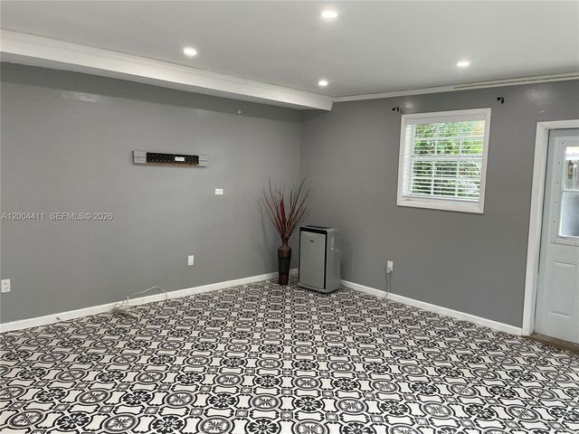 1335 NE 204th Ter 0, Miami, FL 33179