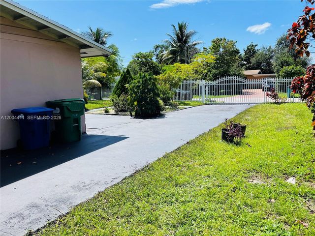 1335 NE 204th Ter 0, Miami, FL 33179