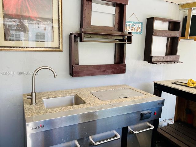 1335 NE 204th Ter 0, Miami, FL 33179